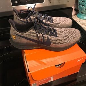 Mens Nike Air Zoom Pegasus 36 WVU Shoes Size 12